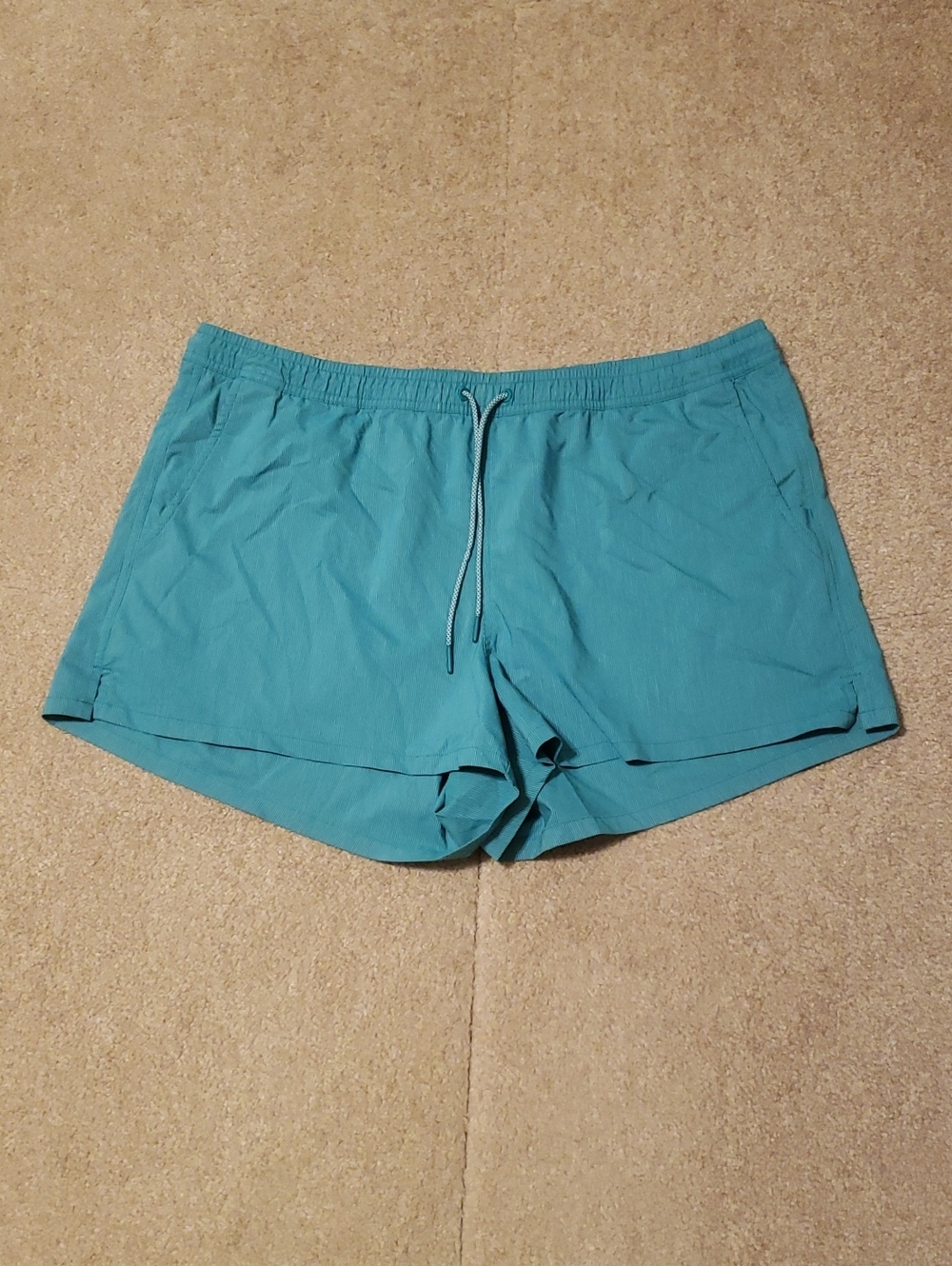 Athleta Women's Green Marin 2.5" Board Shorts